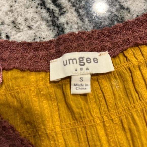 Umgee Multi Fabric Fall Top - Picture 11 of 13